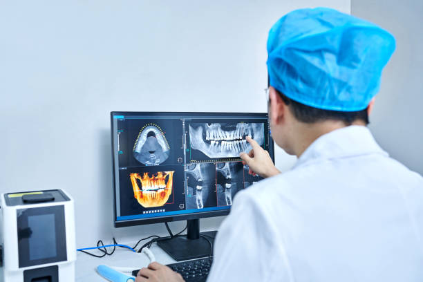 Best Dentist for Tooth Abscess  in Moraine, OH